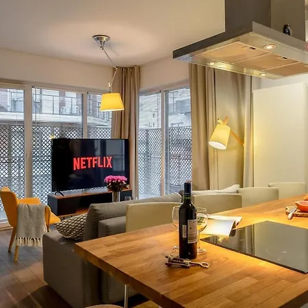 Srutowa 8 With Balcony & Ac Properunit * Wrocław