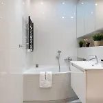 Srutowa 8 With Balcony & Ac Properunit 아파트